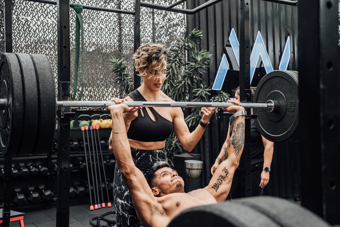 Banco con Soporte para Barra: El Mejor Aliado para tus Entrenamientos de Fuerza